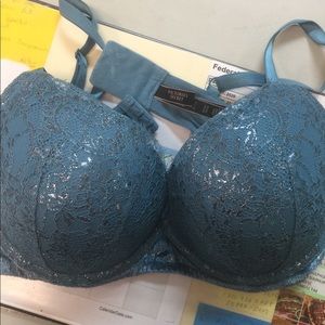 Vistorias Secret Push Up Bra